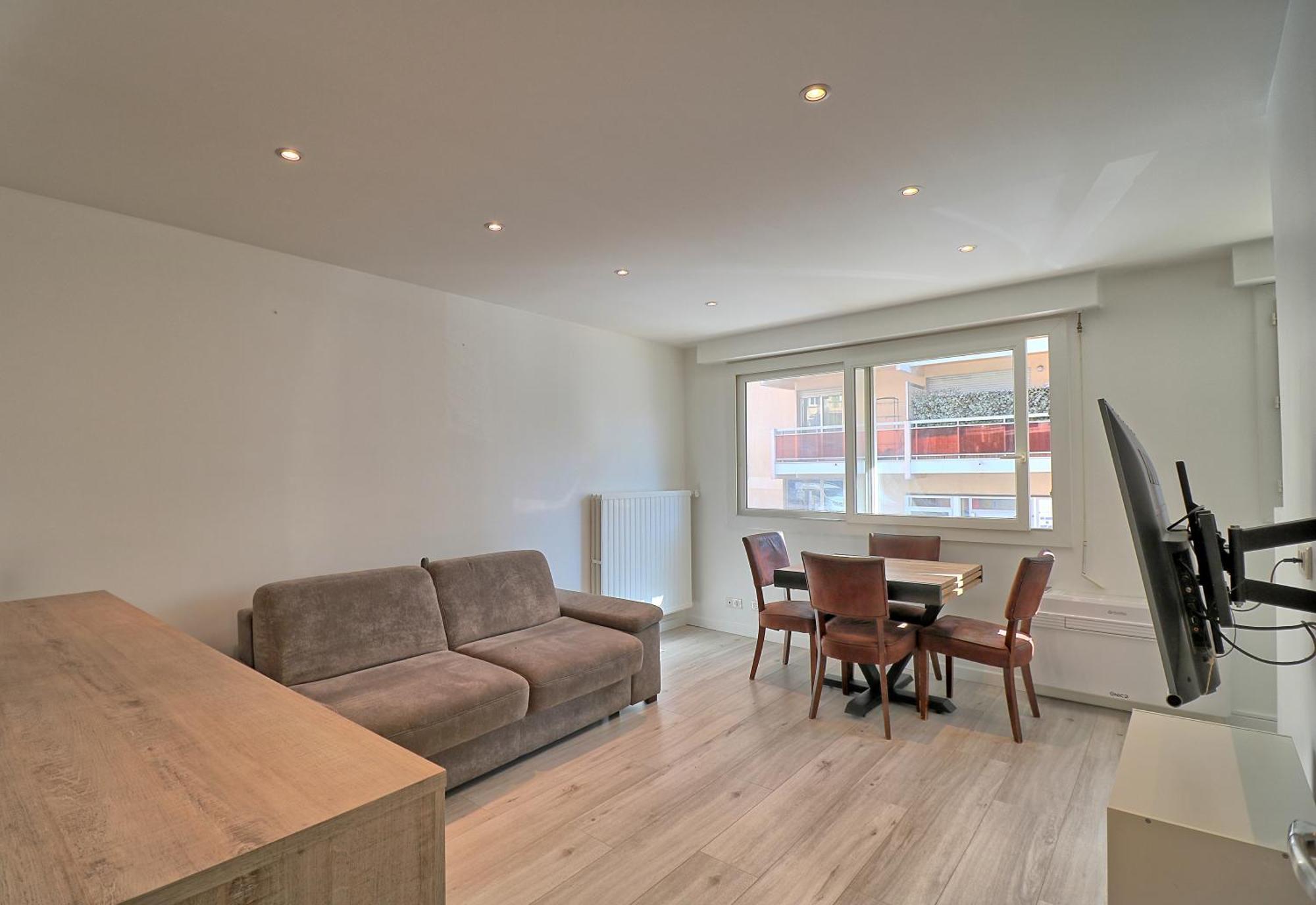 Appartement Plein Centre Proche Palais Et Plages Cannes Exteriör bild